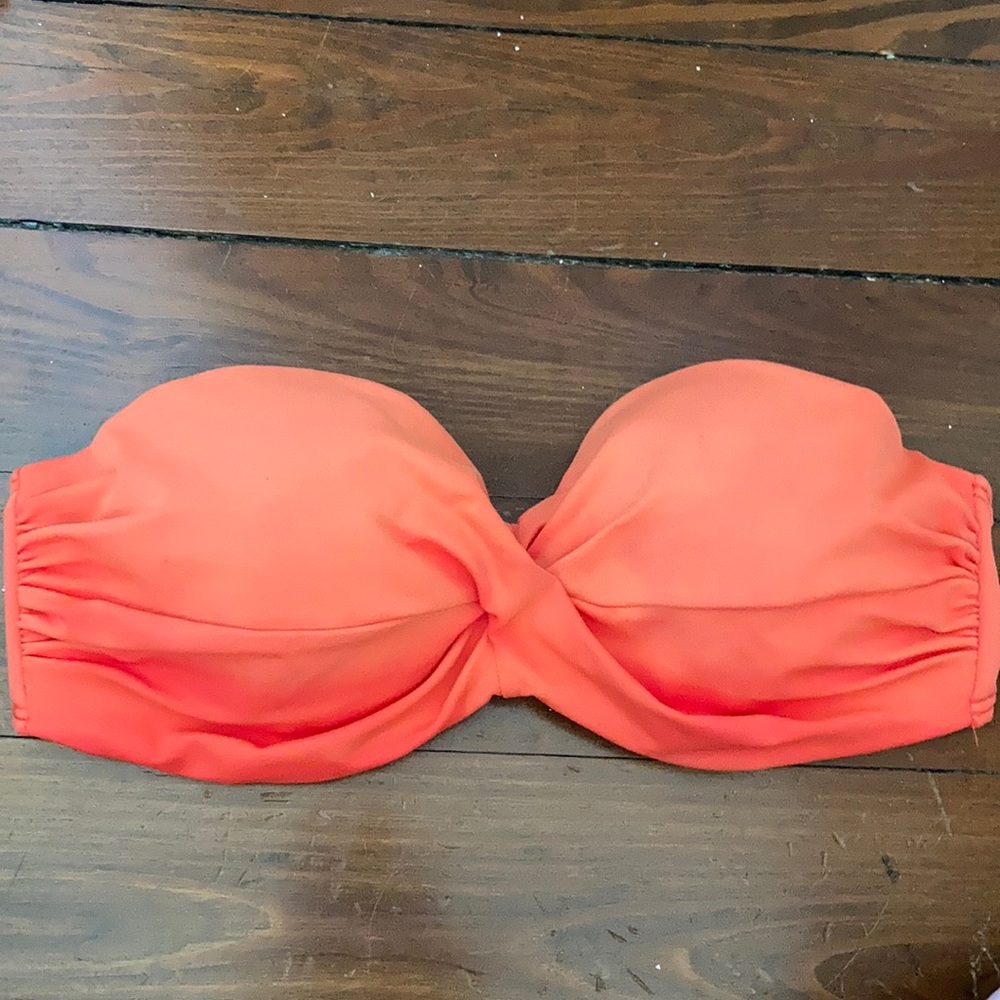 Victoria’s Secret strapless bikini top